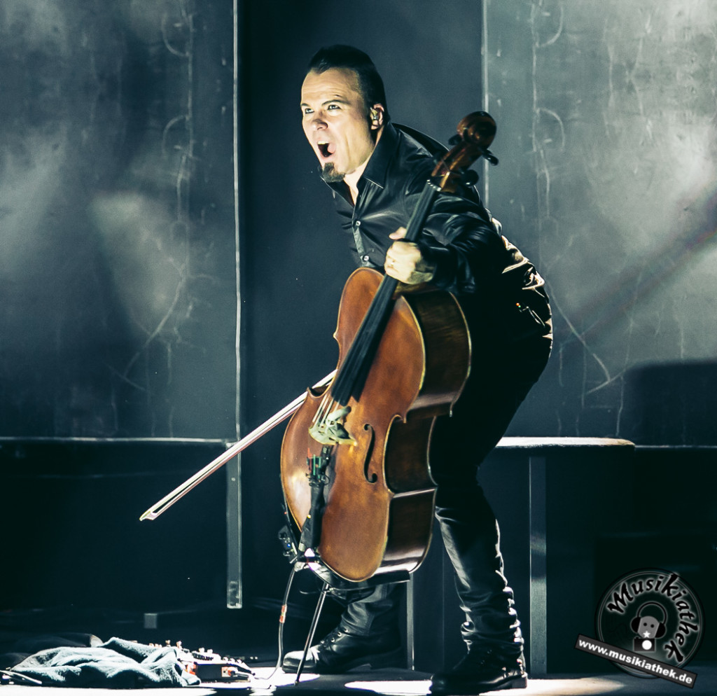Apocalyptica-21