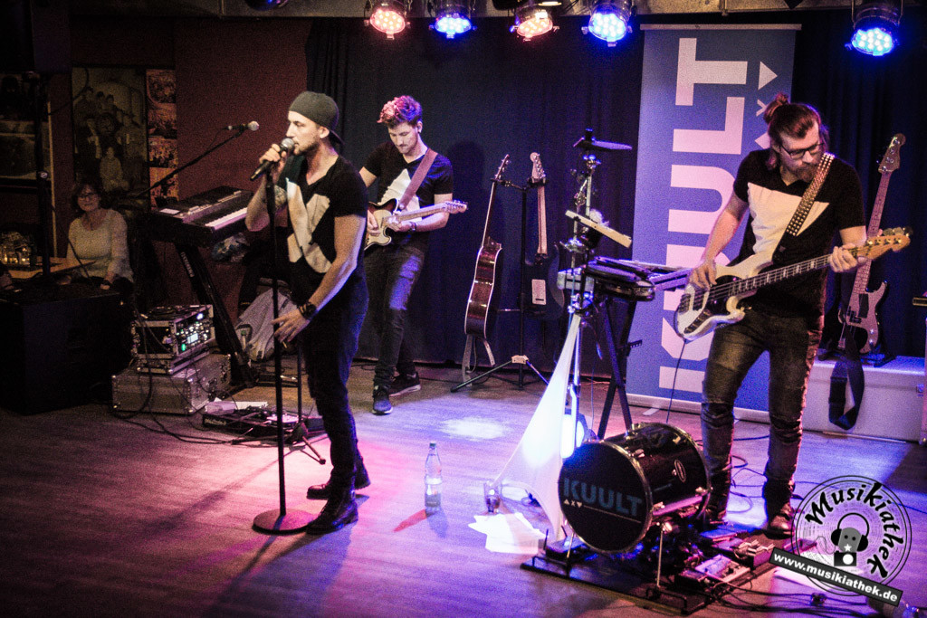 KUULT-UnnaKneipennacht_8603