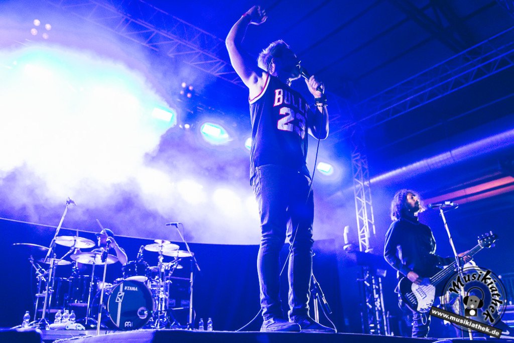 Impericon -EmilBulls--18