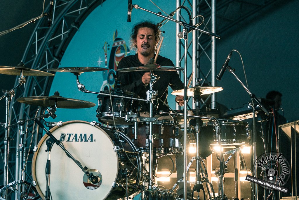 Bottle Next by Sebastian Hitzel Musikiathek-16