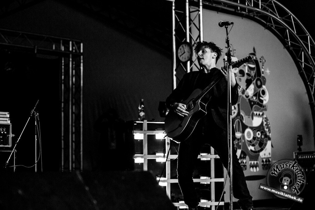 Bottle Next  by Wolf Nyström Musikiathek-11