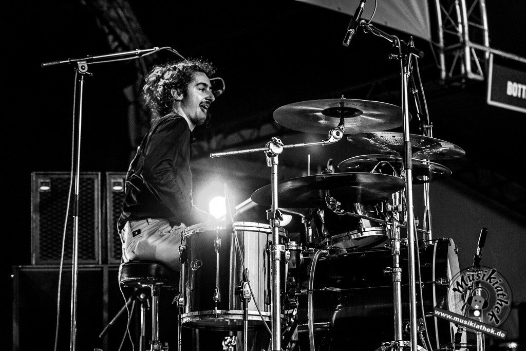 Bottle Next  by Wolf Nyström Musikiathek-12