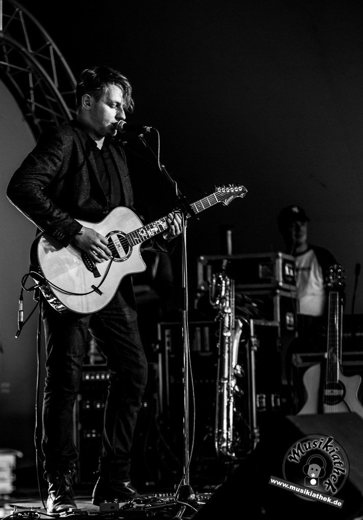 Bottle Next  by Wolf Nyström Musikiathek-14