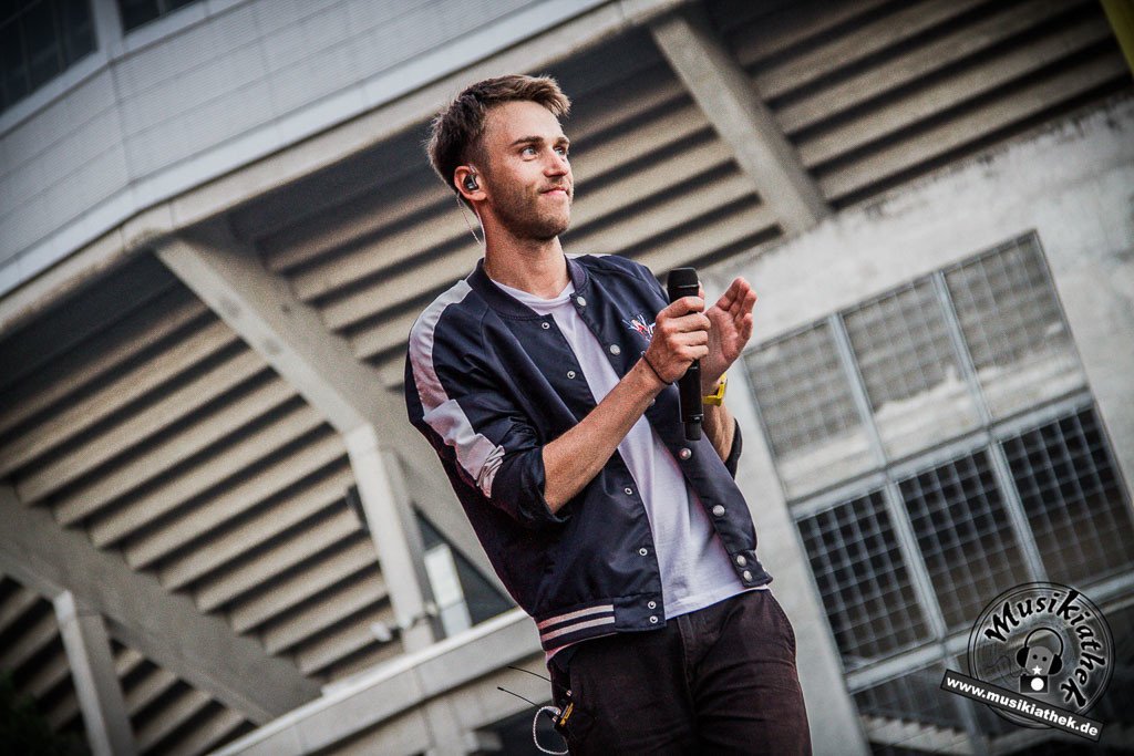 Clueso Ruhr Games Dortmund by Sarah Kaiser-42