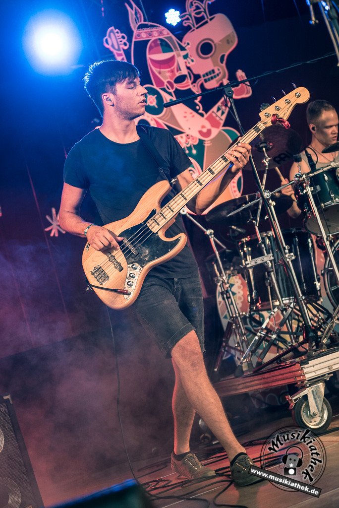 Drowning In You by Sebastian Hitzel Musikiathek-14