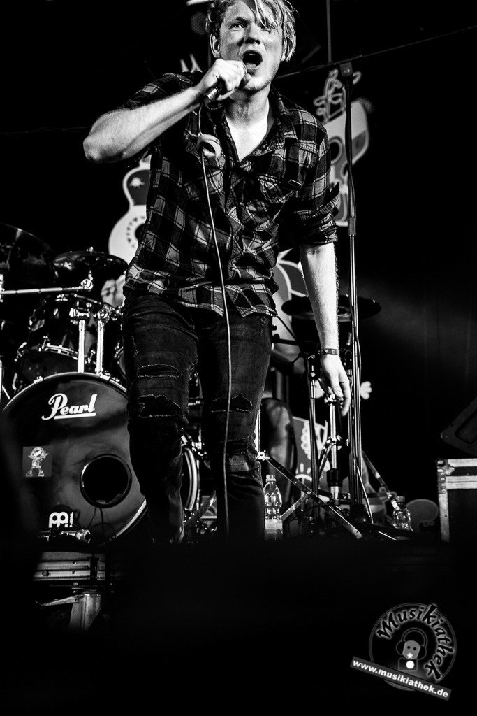 Drowning In You by Wolf Nyström Musikiathek-11