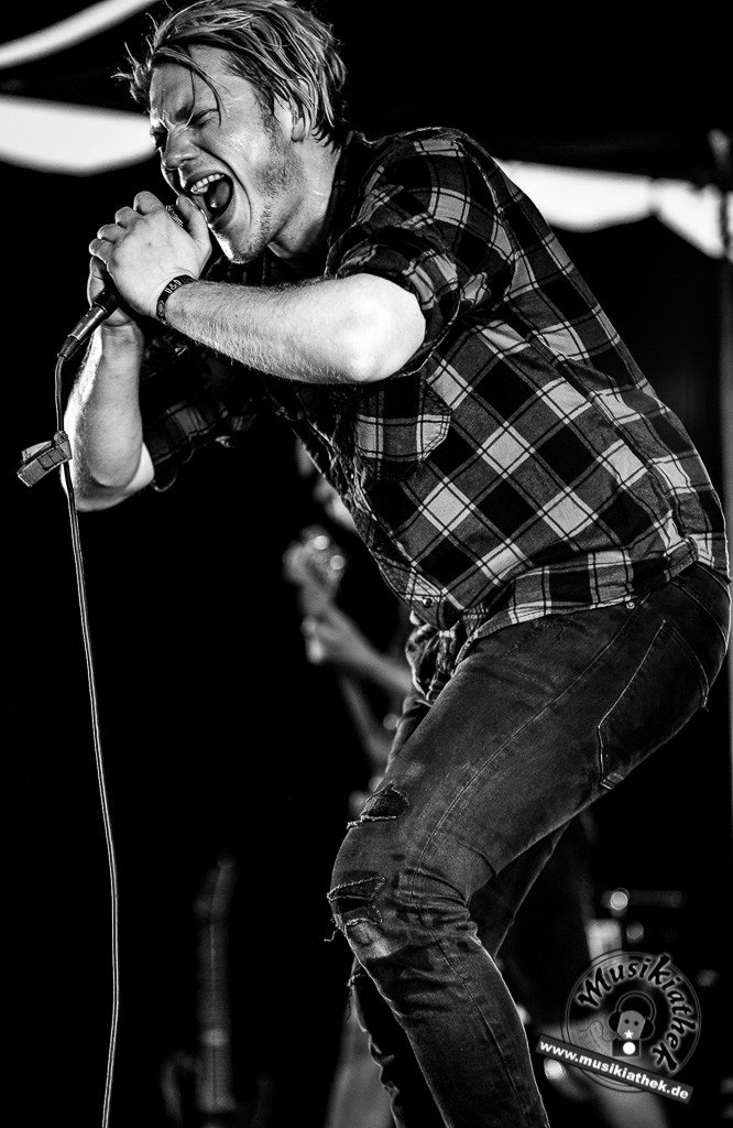 Drowning In You by Wolf Nyström Musikiathek-14