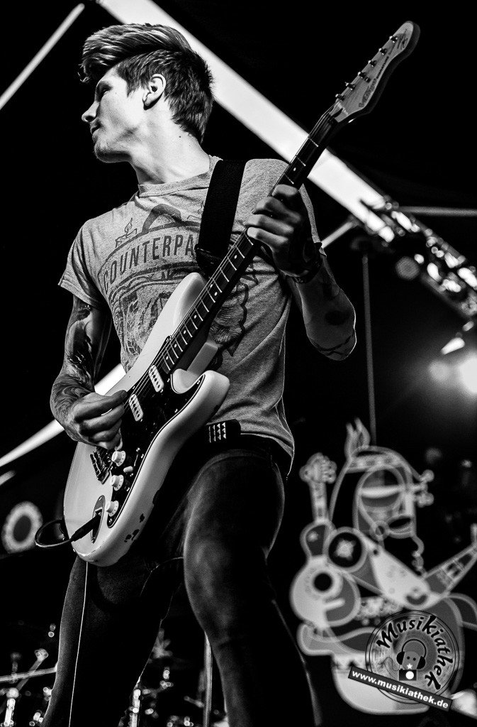 Drowning In You by Wolf Nyström Musikiathek-22