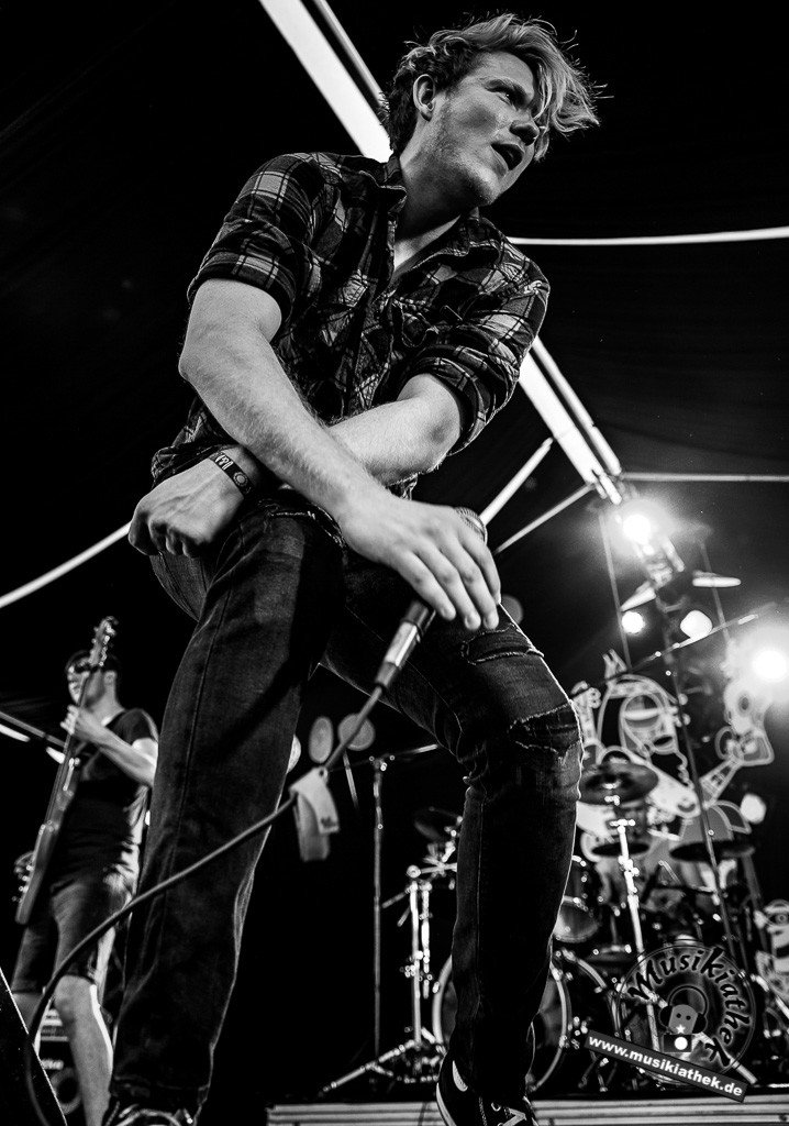 Drowning In You by Wolf Nyström Musikiathek-27