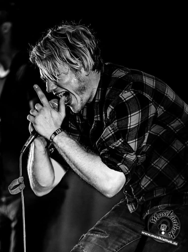 Drowning In You by Wolf Nyström Musikiathek-32