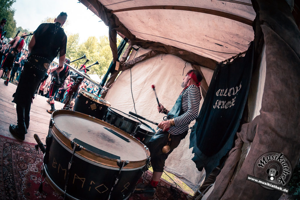 Cultus Ferox by David Hennen, Musikiathek-13