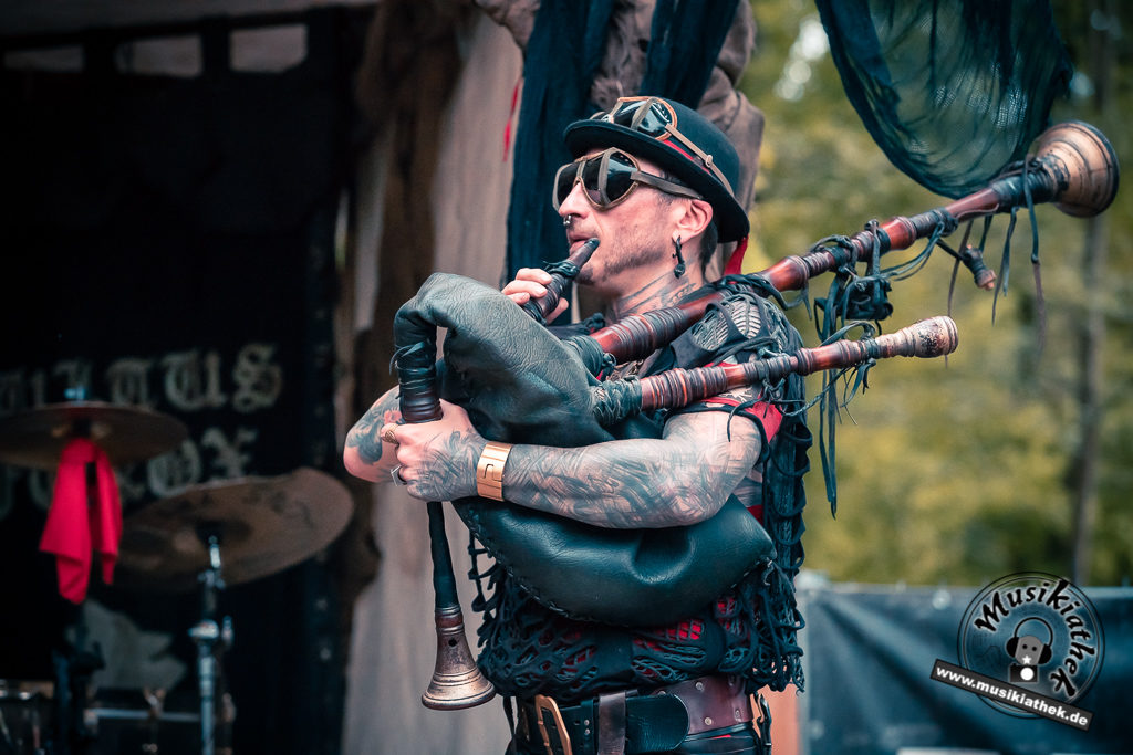 Cultus Ferox by David Hennen, Musikiathek-3