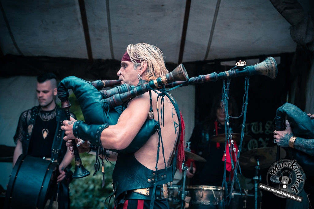 Cultus Ferox by David Hennen, Musikiathek-5