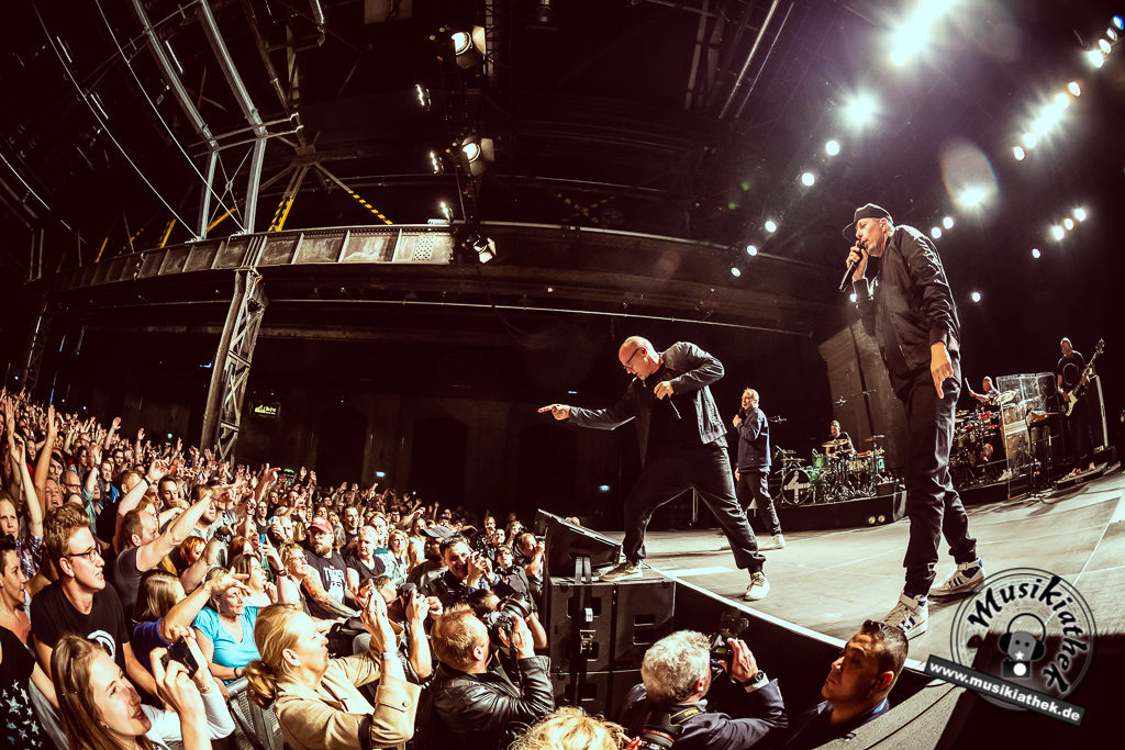 Die Fantastischen Vier by David Hennen, Musikiathek-146