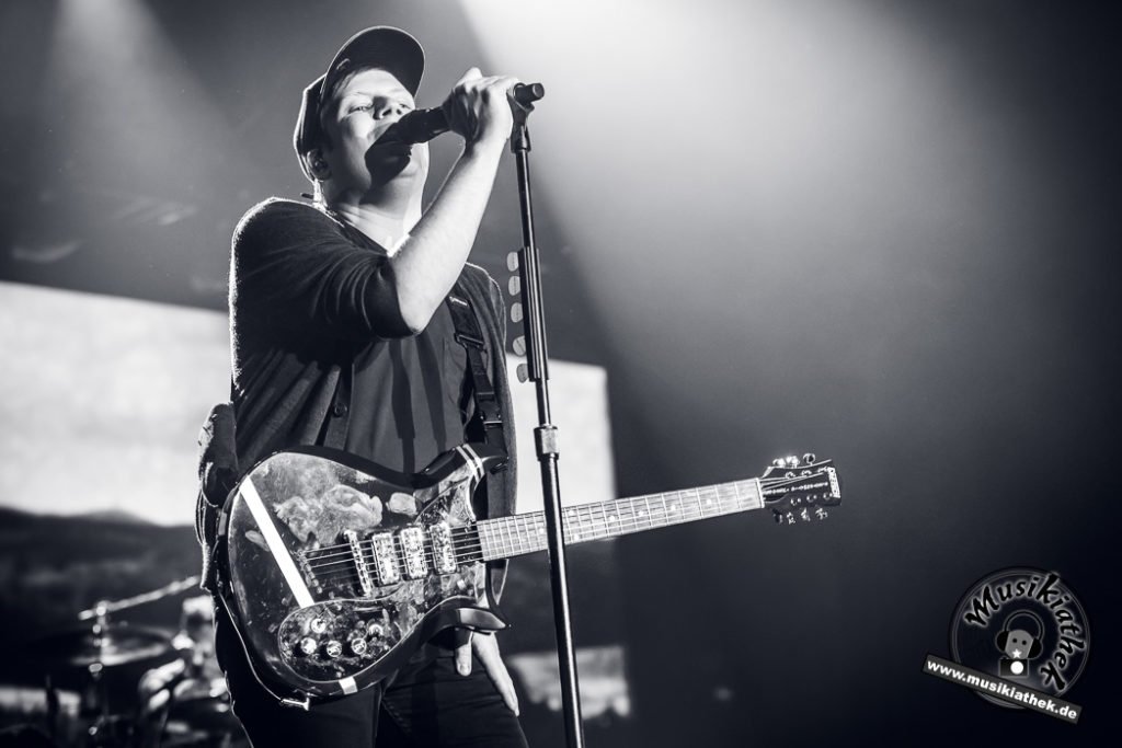 Fall Out Boy Düsseldorf by David Hennen, Musikiathek-1
