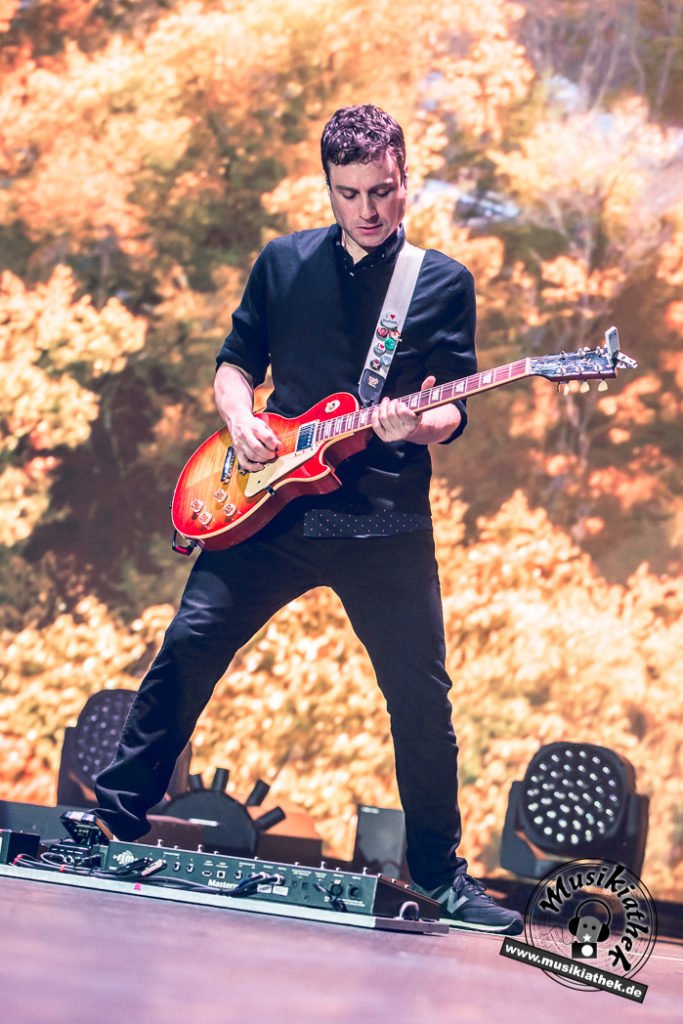 Fall Out Boy Düsseldorf by David Hennen, Musikiathek-17