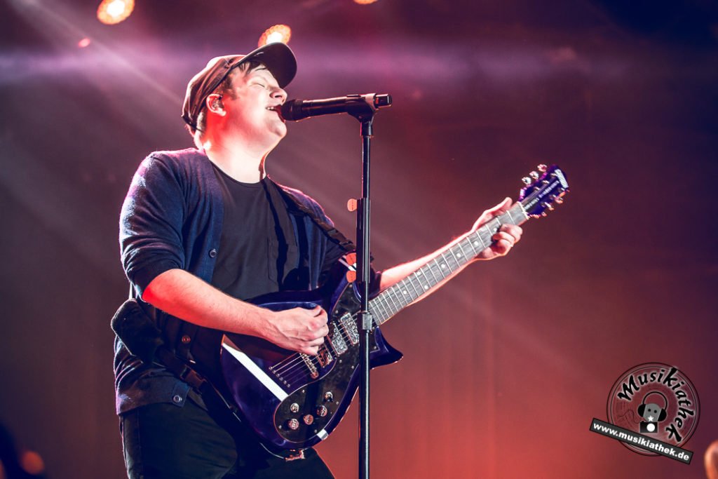 Fall Out Boy Düsseldorf by David Hennen, Musikiathek-30