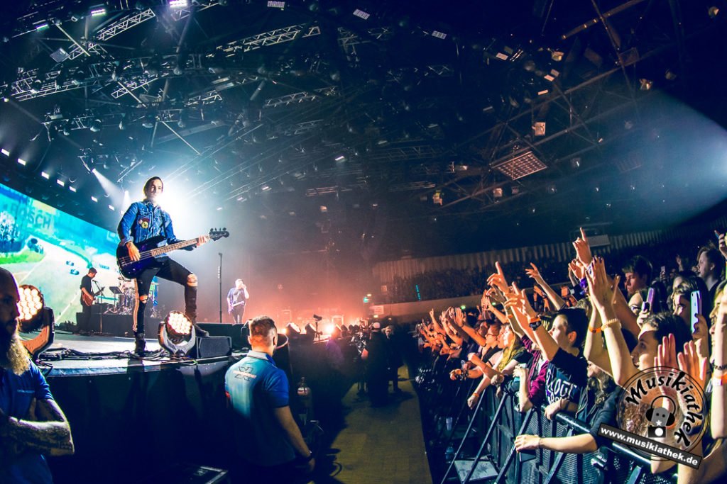 Fall Out Boy Düsseldorf by David Hennen, Musikiathek-43