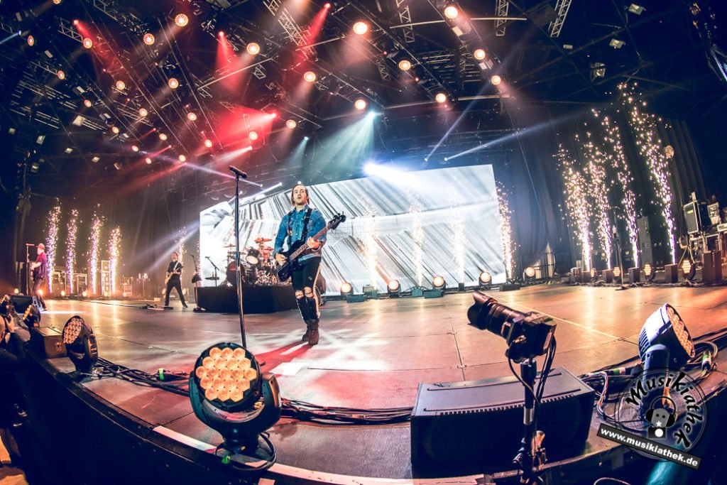 Fall Out Boy Düsseldorf by David Hennen, Musikiathek-55