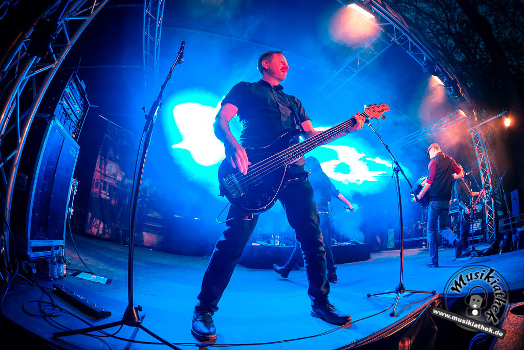 Fiddlers Green by David Hennen, Musikiathek-11