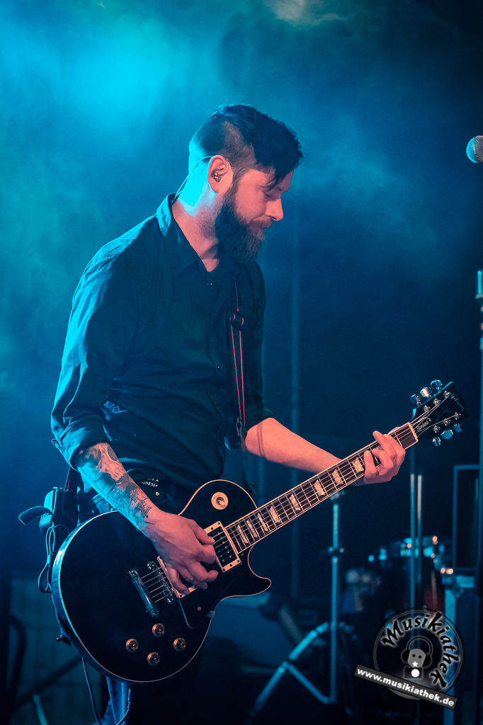 Fiddlers Green by David Hennen, Musikiathek-13