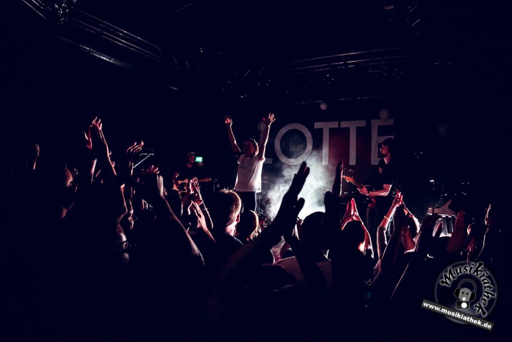 Lotte by David Hennen, Musikiathek-36