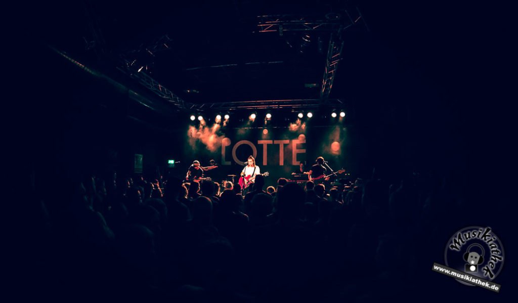 Lotte by David Hennen, Musikiathek-45