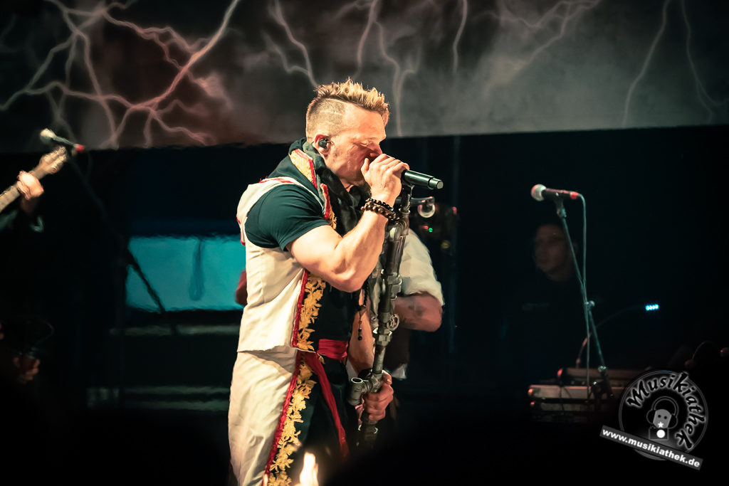 Saltatio Mortis by David Hennen, Musikiathek-4