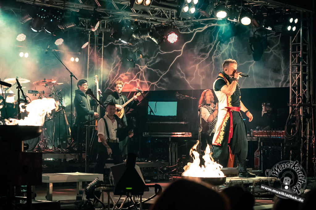 Saltatio Mortis by David Hennen, Musikiathek-7