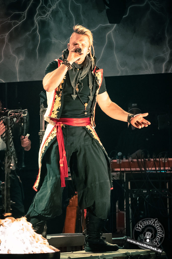 Saltatio Mortis by David Hennen, Musikiathek-8