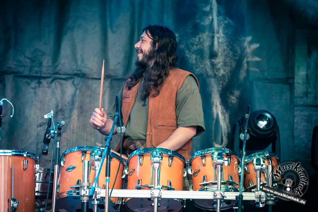 Saor Patrol by David Hennen, Musikiathek-8