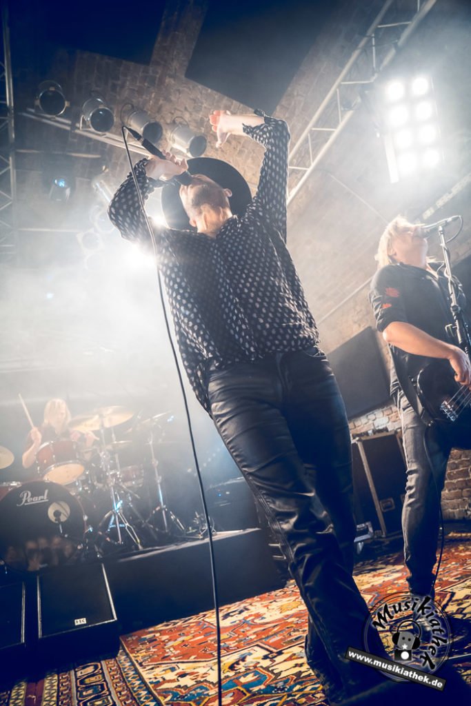 Selig by David Hennen, Musikiathek-10