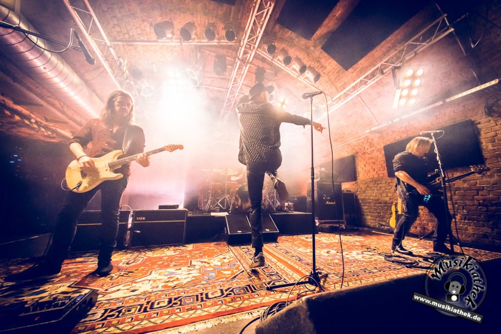 Selig by David Hennen, Musikiathek-13