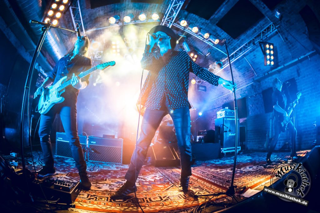 Selig by David Hennen, Musikiathek-17