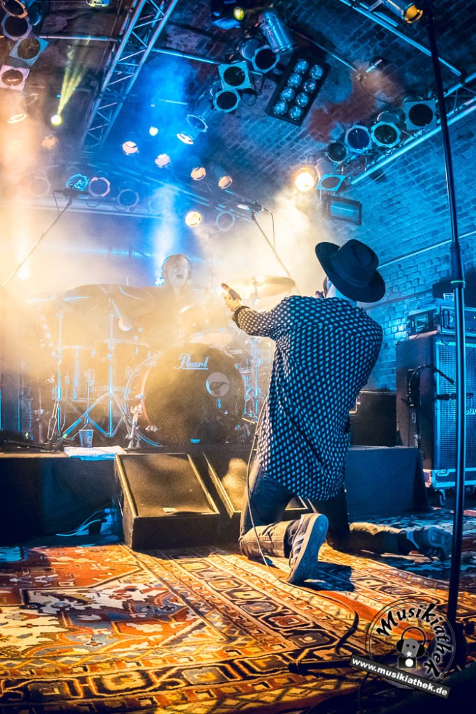 Selig by David Hennen, Musikiathek-18