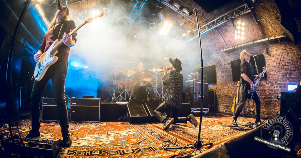 Selig by David Hennen, Musikiathek-19