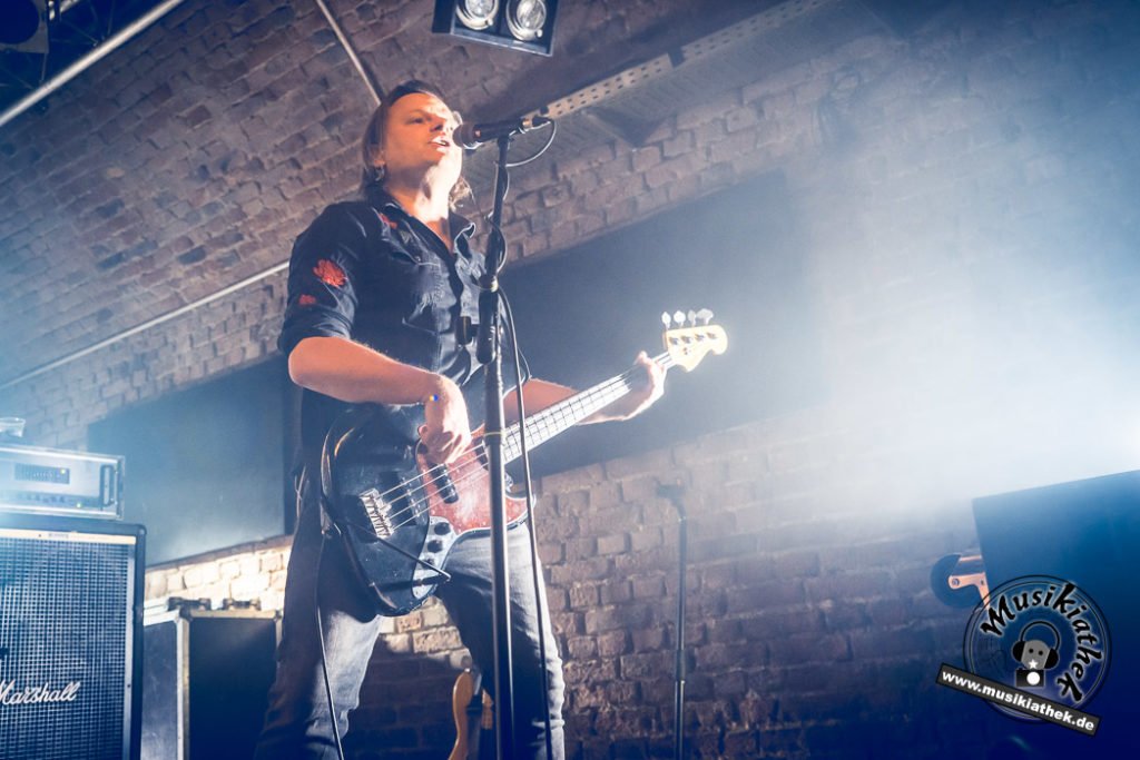 Selig by David Hennen, Musikiathek-3