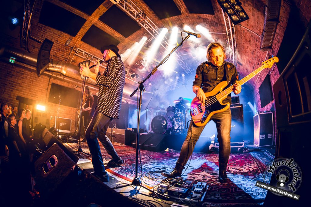 Selig by David Hennen, Musikiathek-48