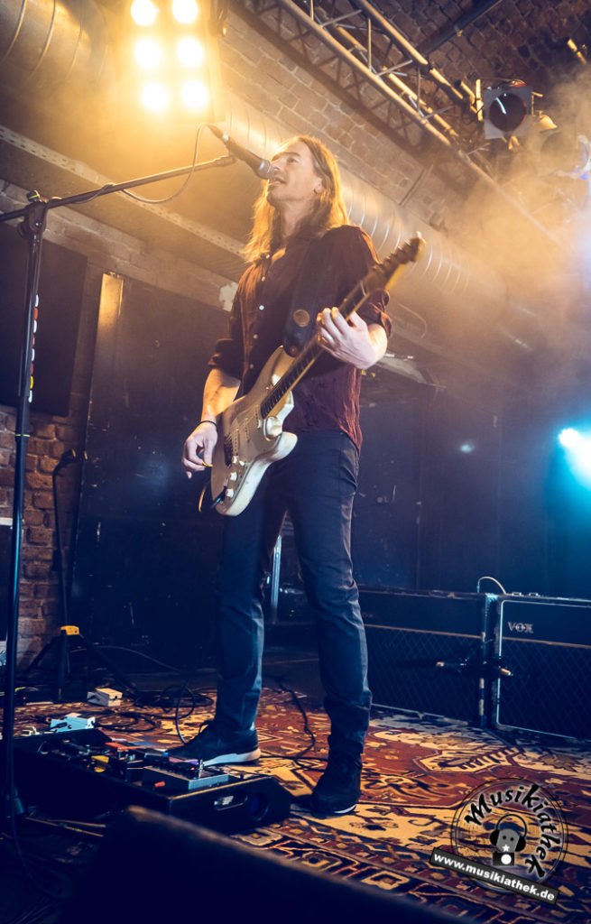 Selig by David Hennen, Musikiathek-6