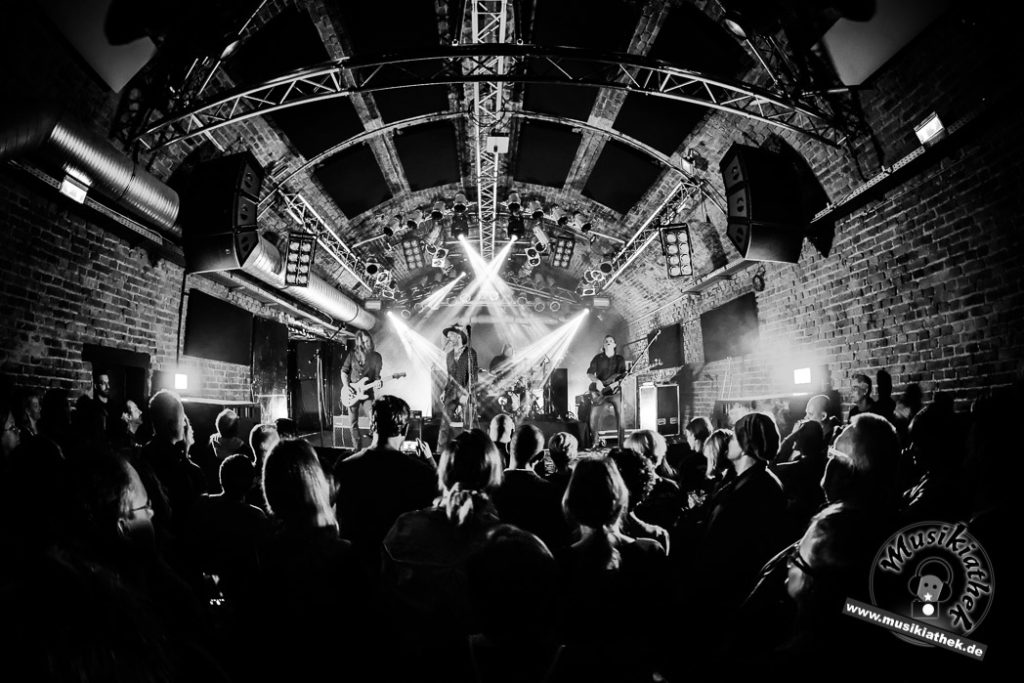 Selig by David Hennen, Musikiathek-61