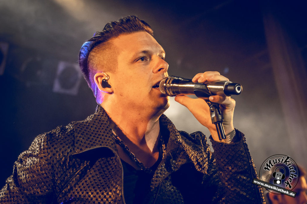 Unheilig & The Dark Tenor by David Hennen, Musikiathek-2