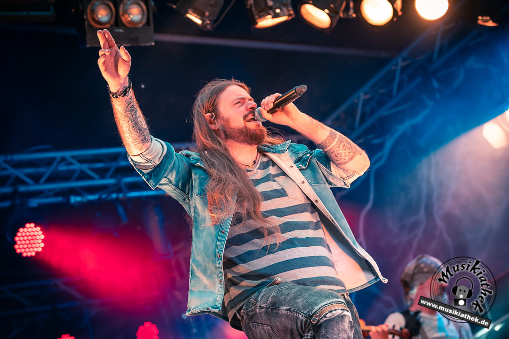 Versengold by David Hennen, Musikiathek-11