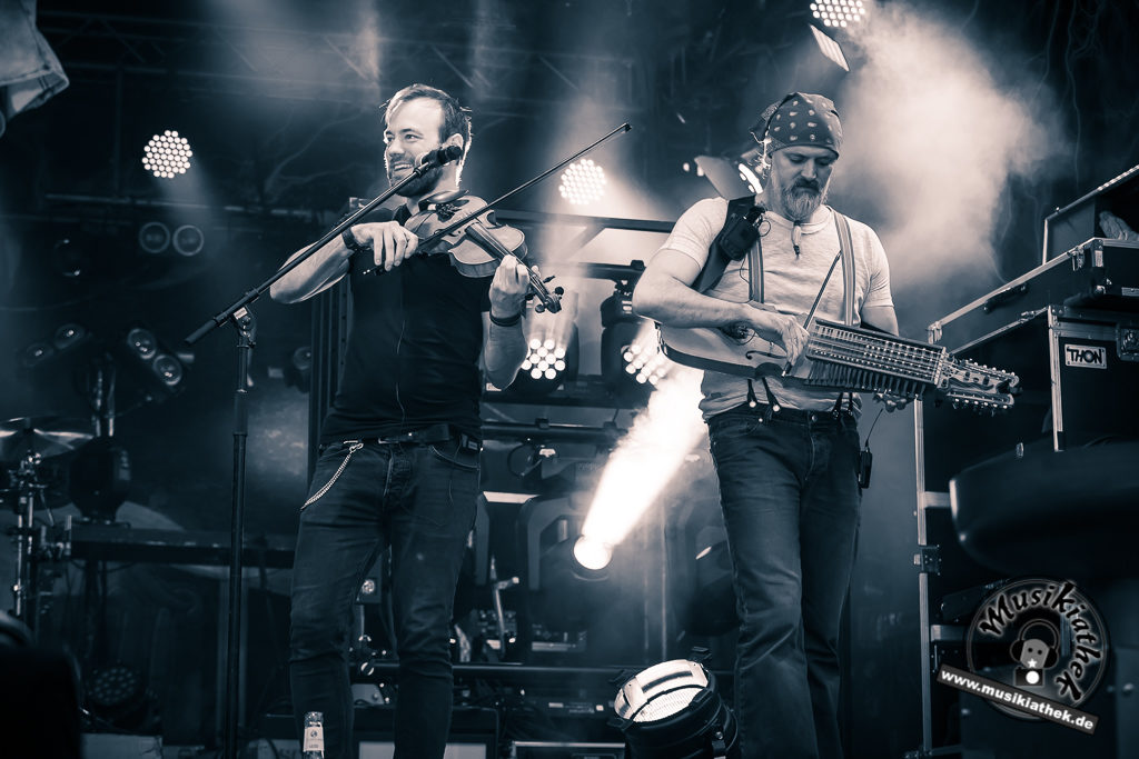 Versengold by David Hennen, Musikiathek-16