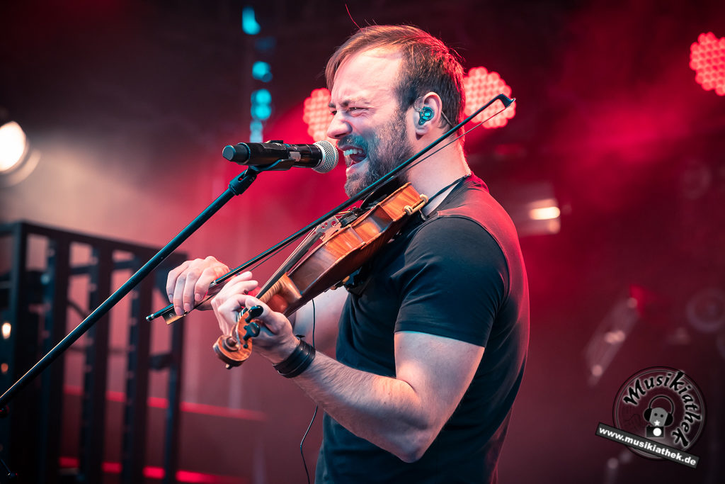 Versengold by David Hennen, Musikiathek-32