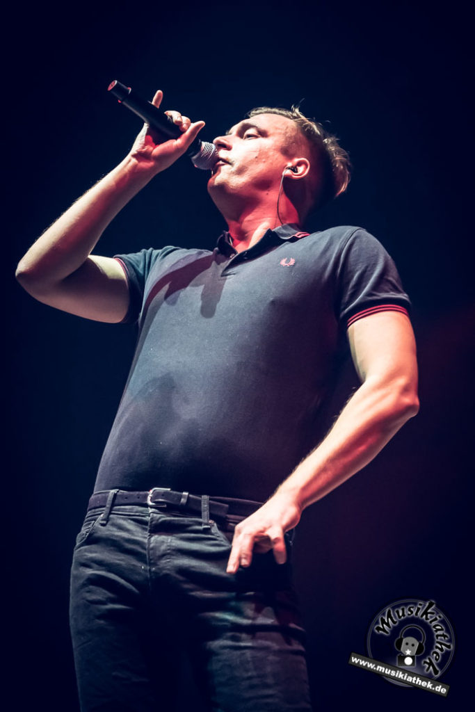 Zugezogen Maskulin by David Hennen, Musikiathek-15