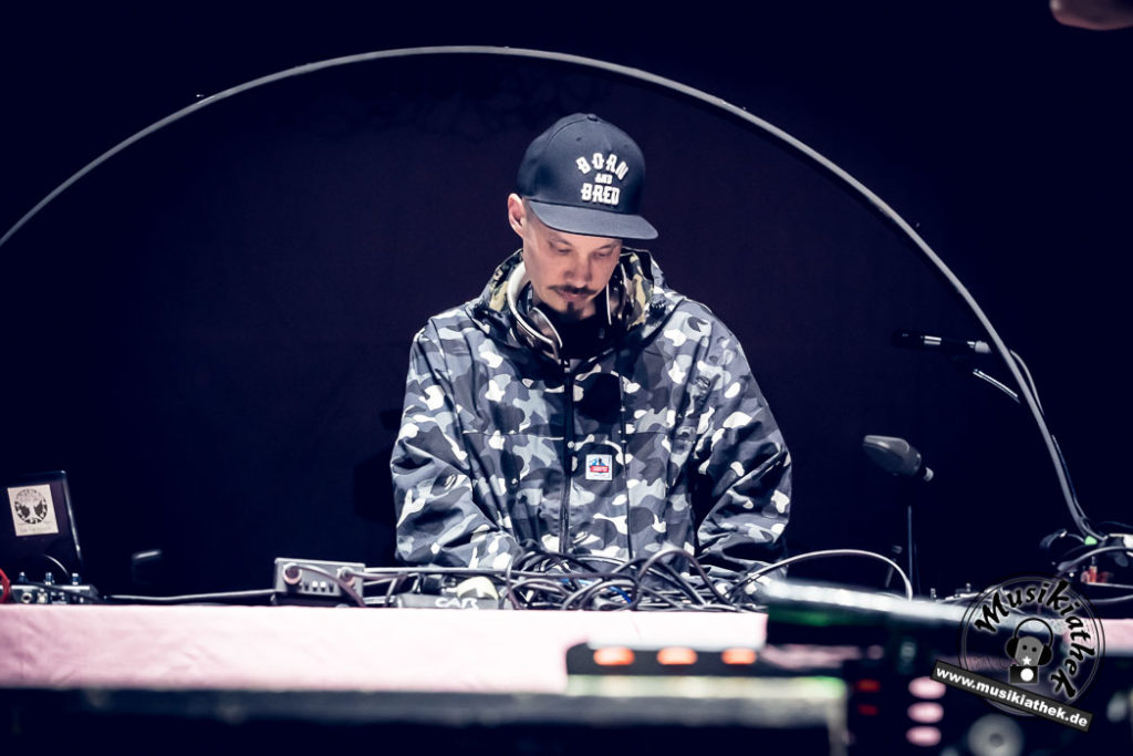 Zugezogen Maskulin by David Hennen, Musikiathek-3