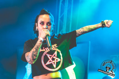 Jinjer by David Hennen, Musikiathek-34