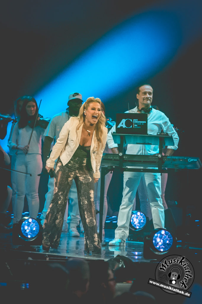 Anastacia Alex C by David Hennen, Musikiathek-1