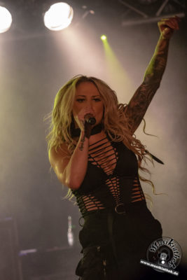 Butcher Babies - Kubana Siegburg - 19. Oktober 2018 - 13 Musikiathek midRes