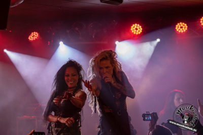 Butcher Babies - Kubana Siegburg - 19. Oktober 2018 - 21 Musikiathek midRes